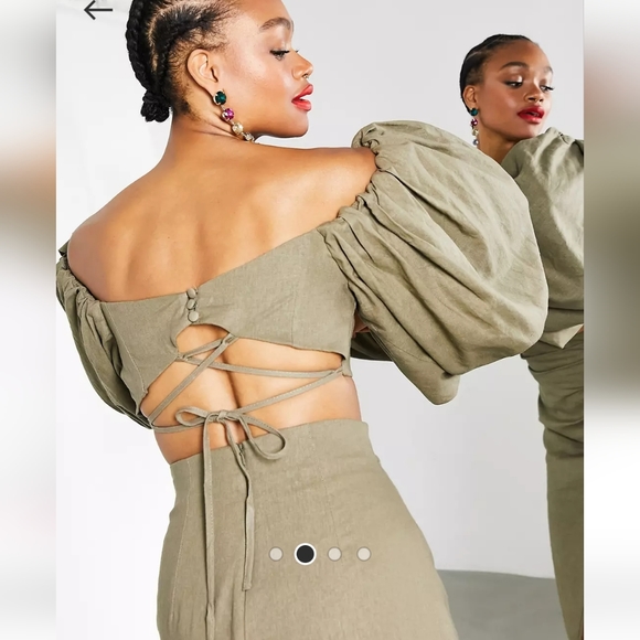 Amazing Two Piece Skirt Set - Picture 3 of 7